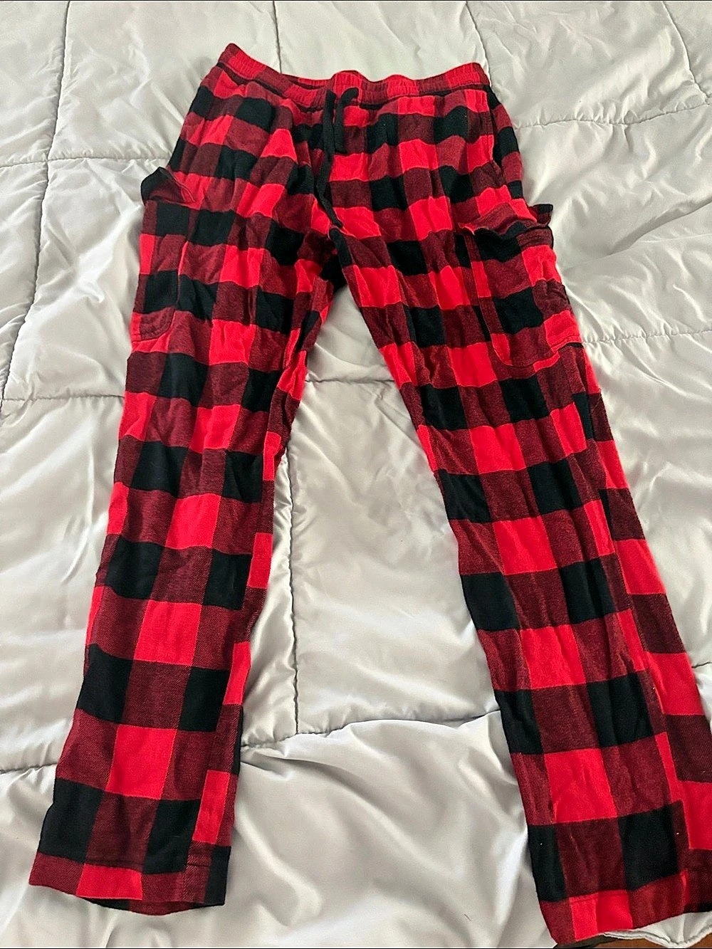 Aeropostale Women's Red & Black Checkered Pants